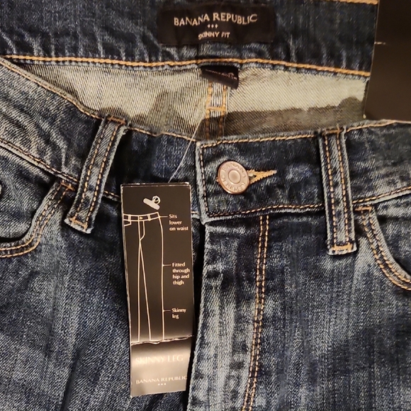 Banana Republic Blue Skinny Fit Crop Jeans - Picture 6 of 7